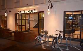 Gatell Hotel
